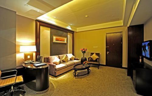 Landison Hotel Nantong Juegangzhen Esterno foto